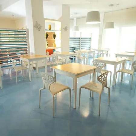Kalos מלון 3*